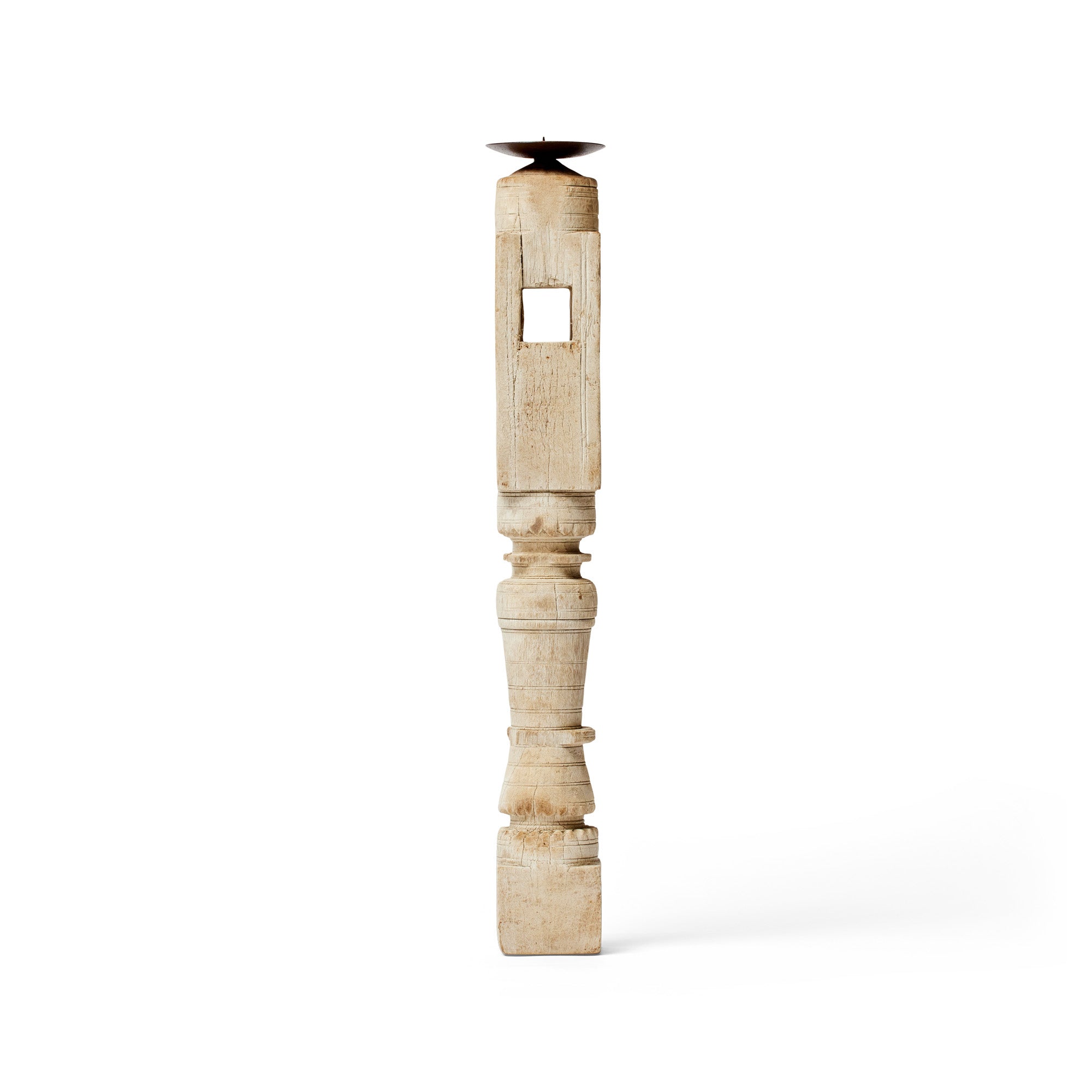 Tambiku Candleholder in Bleached Wood